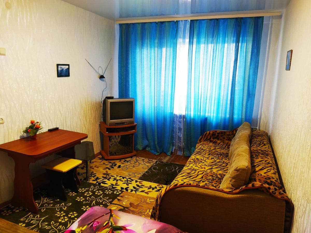 1-Комн. Квартира В Центре Возле Козак Палаца! Zaporizhia Exterior foto